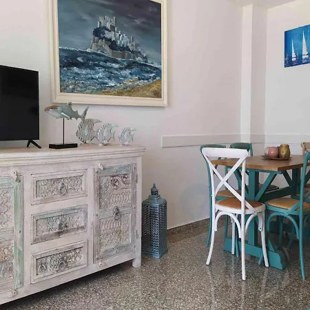 Torre Irta Family Complex Lek Apartment