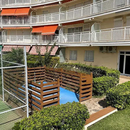 Torre Irta Family Complex Lek 公寓 *